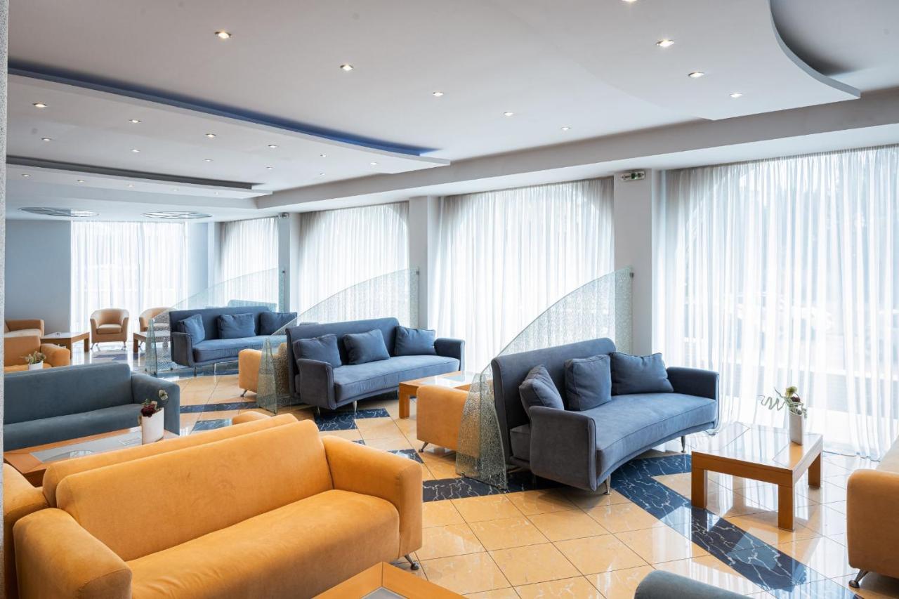 Kreoli Suites Glyfada Atény Exteriér fotografie